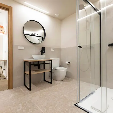 Urbaia Guest house *